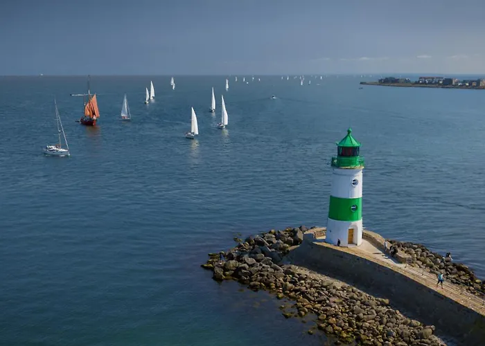 Fh Leuchtturm * Olpenitz